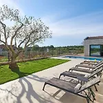 Vila Ansi By Visnjan