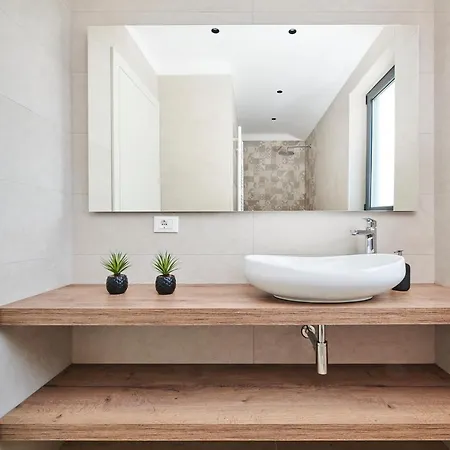 Villa Ansi By Višnjan