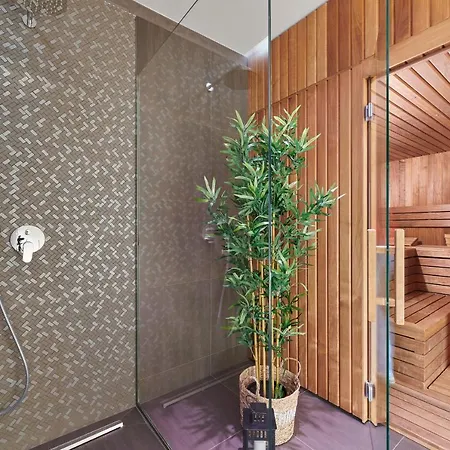 Ansi Villa